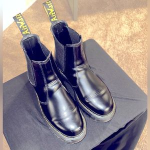 Platform Dr. Martens….Size 10!